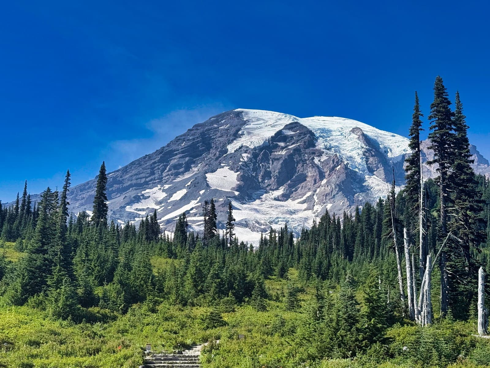 Mount Rainier peak