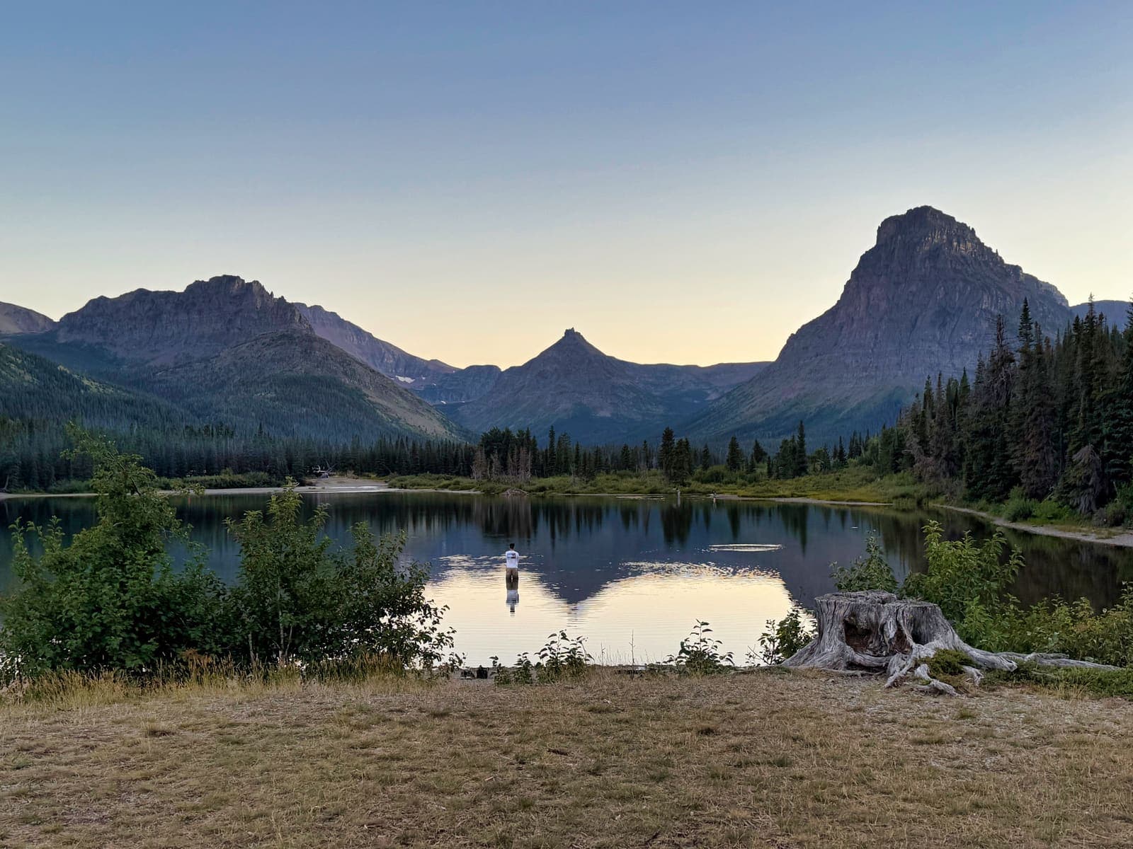 Glacier hiking trail